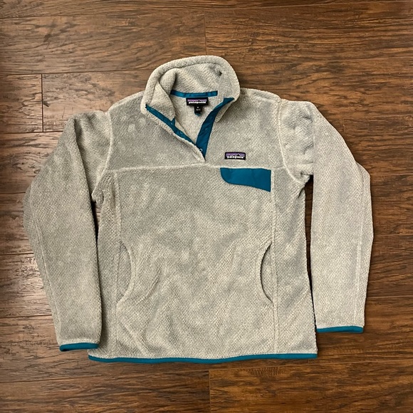 Patagonia Jackets & Blazers - Patagonia Womens teal trim grey sweater Size Medium